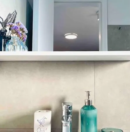 Goatandros Cozy Studio Apartment In Gavrio *