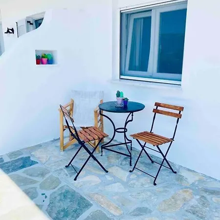 Goatandros Cozy Studio Apartment In Gavrio Gavrio